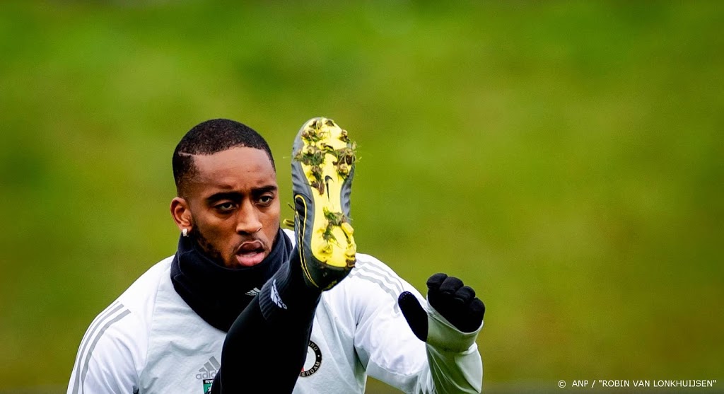 Fer verlengt contract bij Feyenoord tot 2022