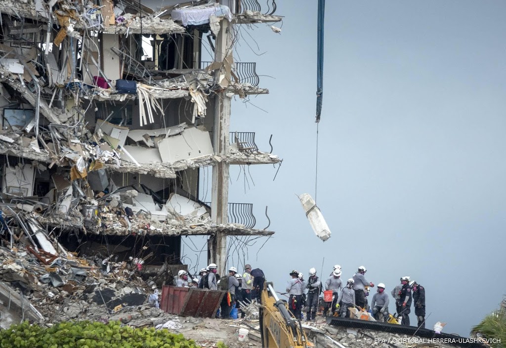 Dodental van instorting flat Florida opgelopen naar 16