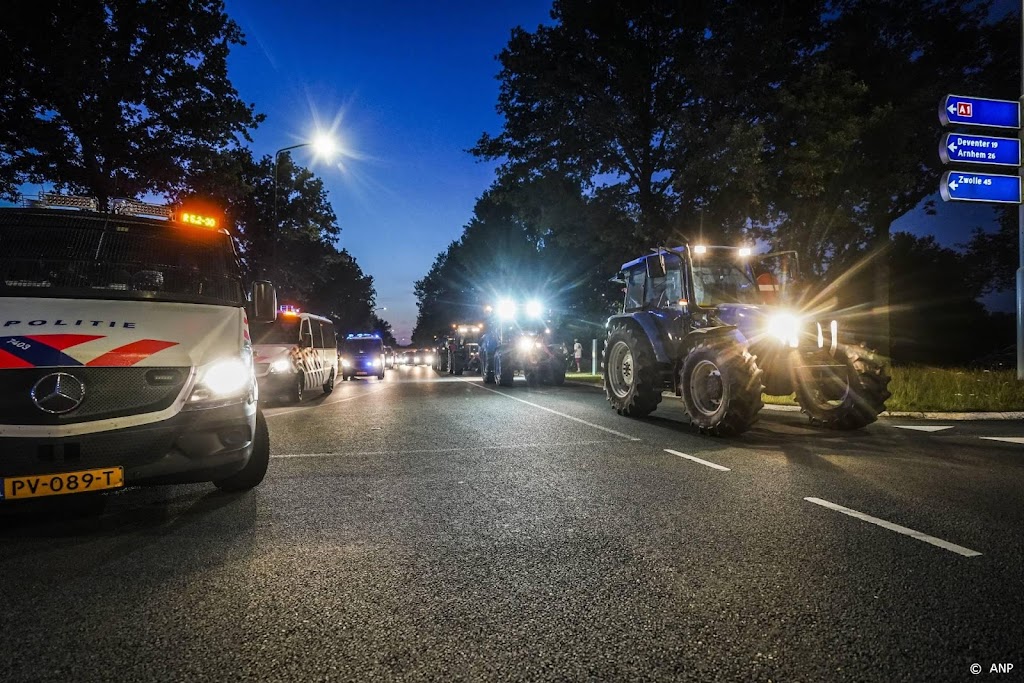 Politie grendelt Apeldoorn hermetisch af tegen boerenactie