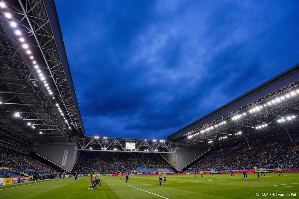 Vitesse legt Franse aanvaller Boutrah voor vier jaar vast