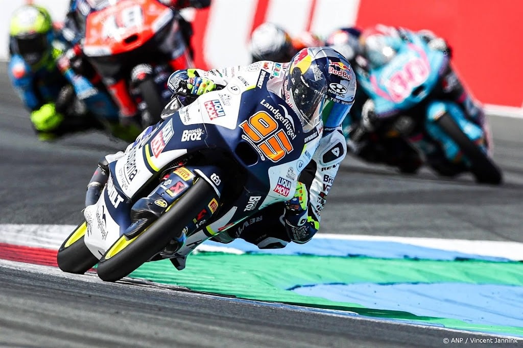 Motorcoureur Veijer grijpt net naast zege bij TT van Assen