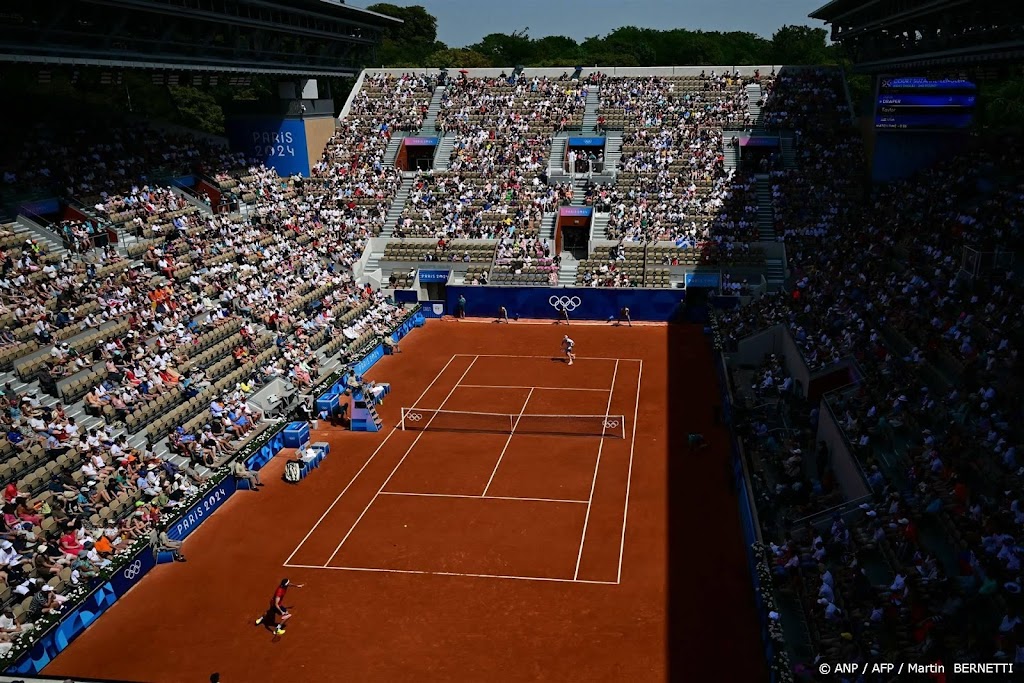 Toeschouwers mijden op Spelen tribunes buitensporten om hitte