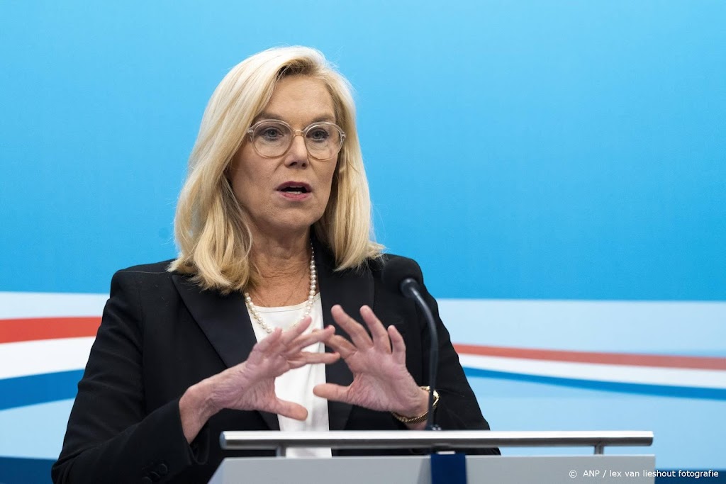 Kaag en Adriaansens: inflatie 'extreem' en 'schrikbarend'