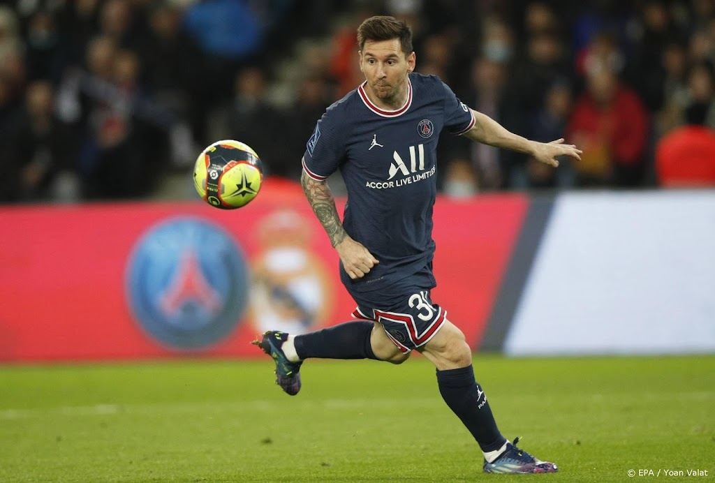 Messi met spierblessure 'uit voorzorg' gewisseld
