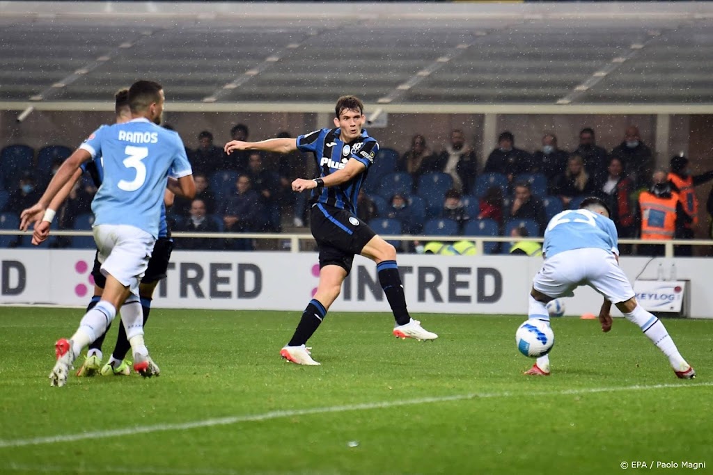 De Roon redt in blessuretijd een punt voor Atalanta