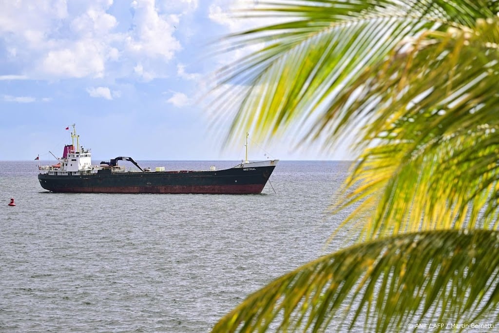 Amerikaans oorlogsschip weg voor kust Venezuela