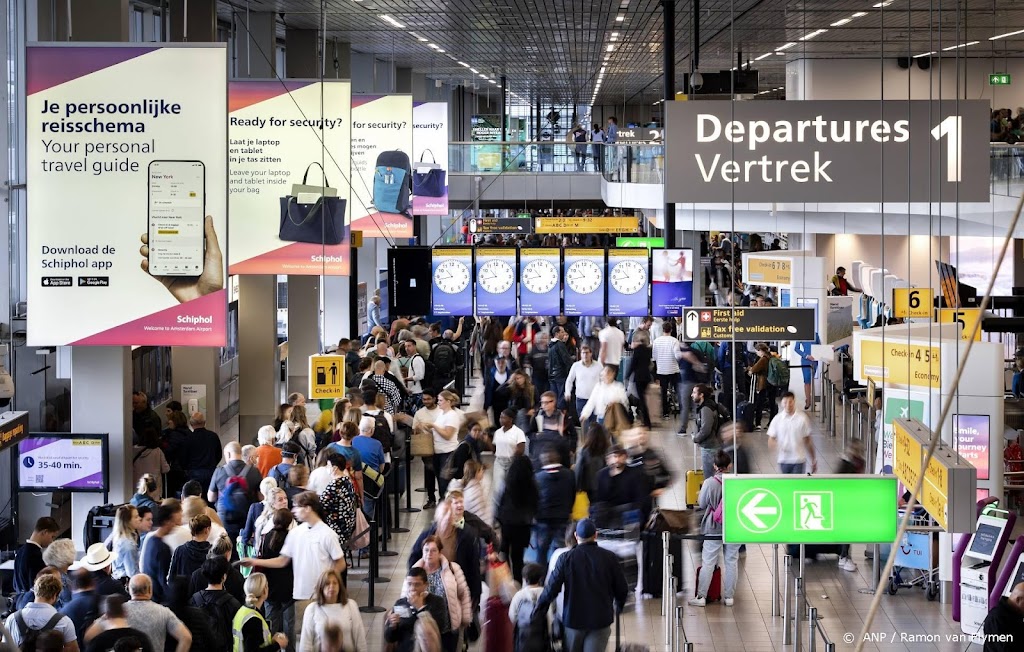 Schiphol heeft 800 beveiligers extra nodig voor april