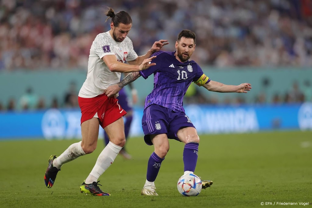 Messi passeert Maradona en is nu Argentijns recordhouder op WK