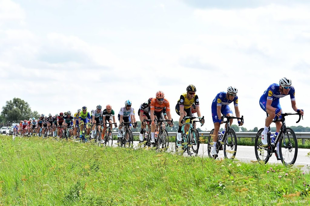 BinckBank Tour start in Dokkum