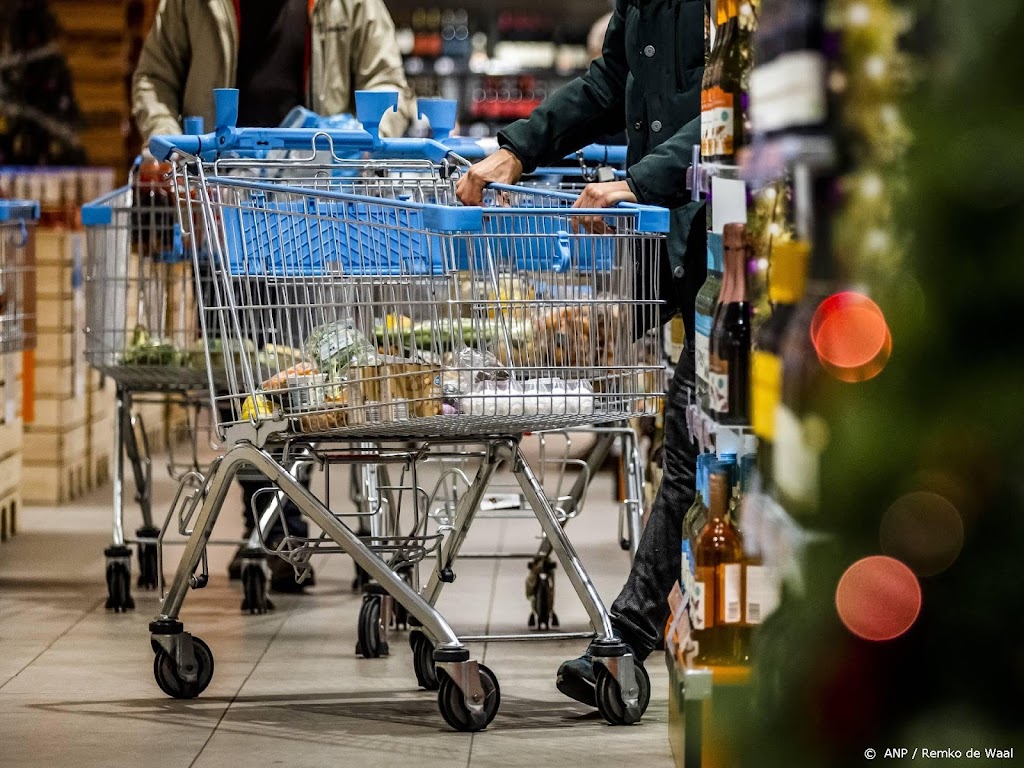Vier op tien supers open op nieuwjaarsdag, maar aantal stokt