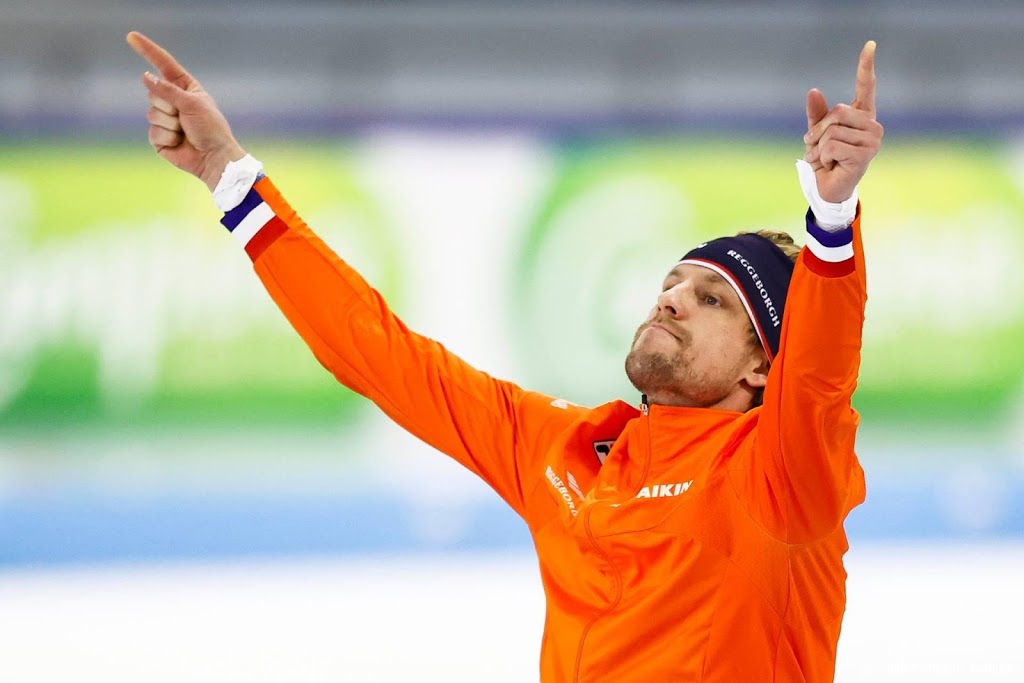 Schaatser Mulder wint 500 meter, N'tab pakt wereldbeker