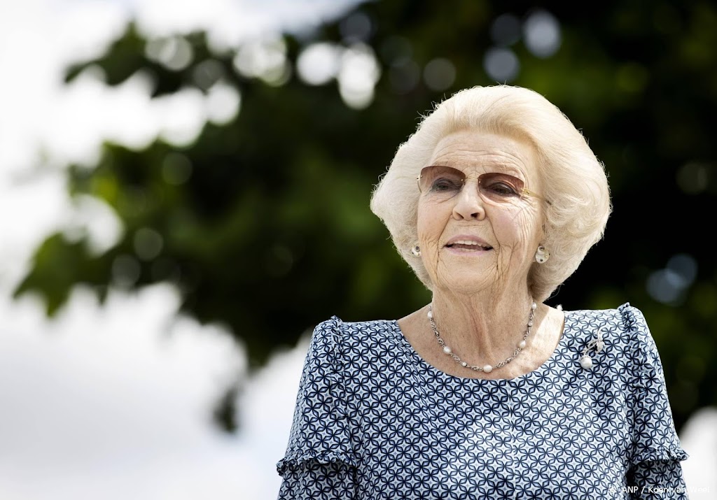 Prinses Beatrix viert 84e verjaardag