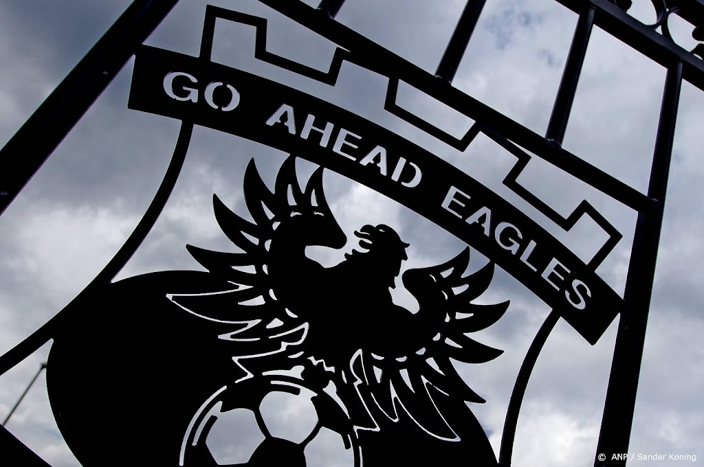 Doelman Hengelman maakt seizoen af bij Go Ahead Eagles