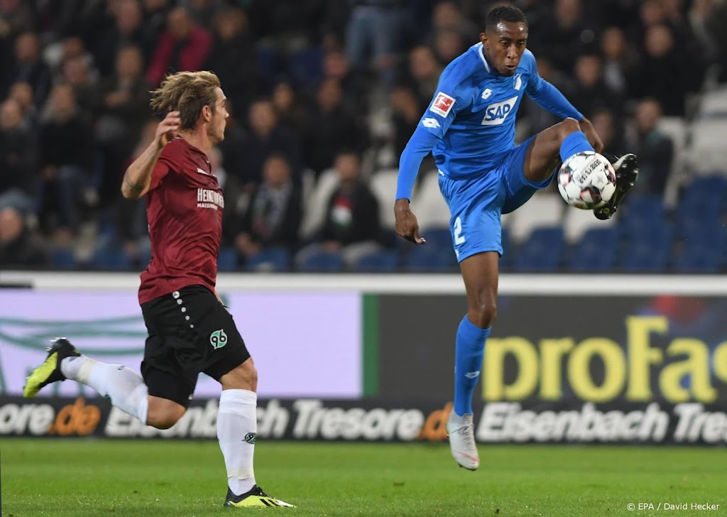 Verdediger Brenet tot einde van seizoen bij FC Twente