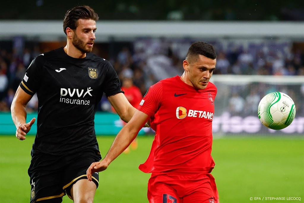 Verdediger Hoedt wisselt van Anderlecht naar Engelse club Watford