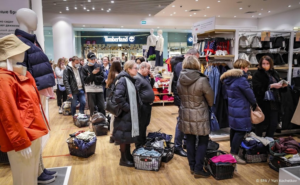 CBS: winkelomzet viel in februari bijna 17 procent hoger uit