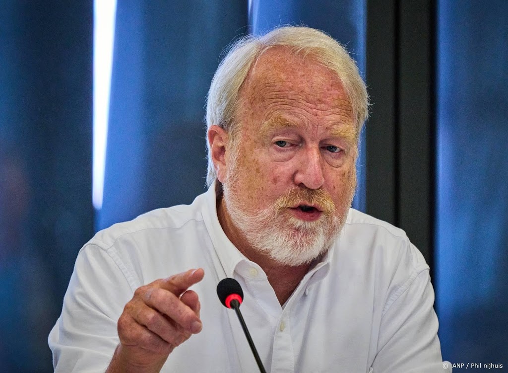 Wetenschapsprijs uitgereikt aan Jaap van Dissel