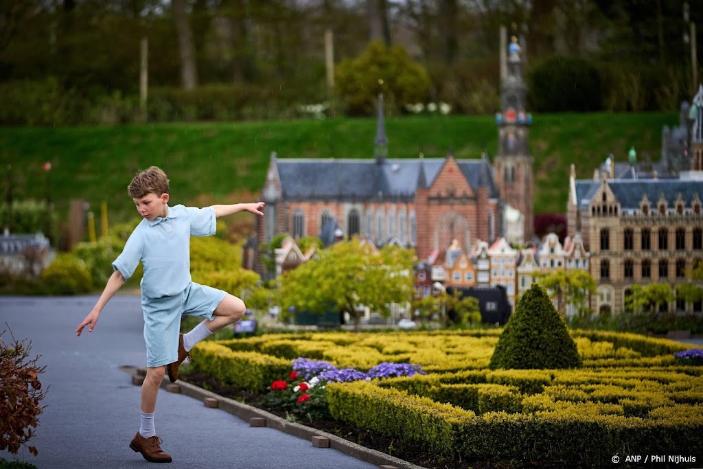 Weeronline: mei was warm en nat