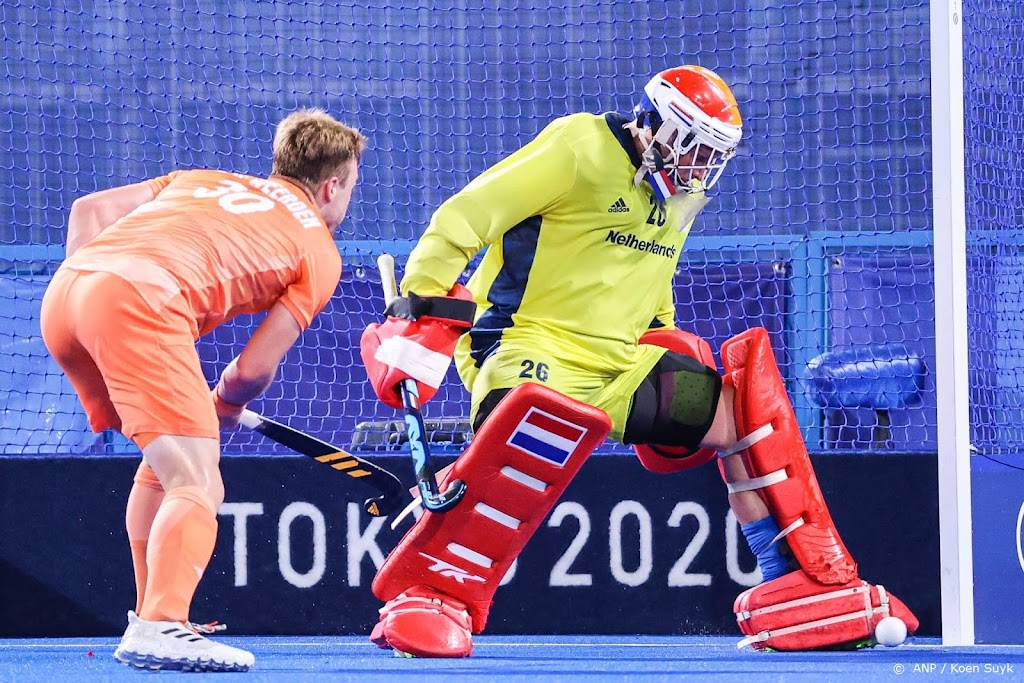 Hockeykeeper Blaak heeft het druk en dat is geen goed teken