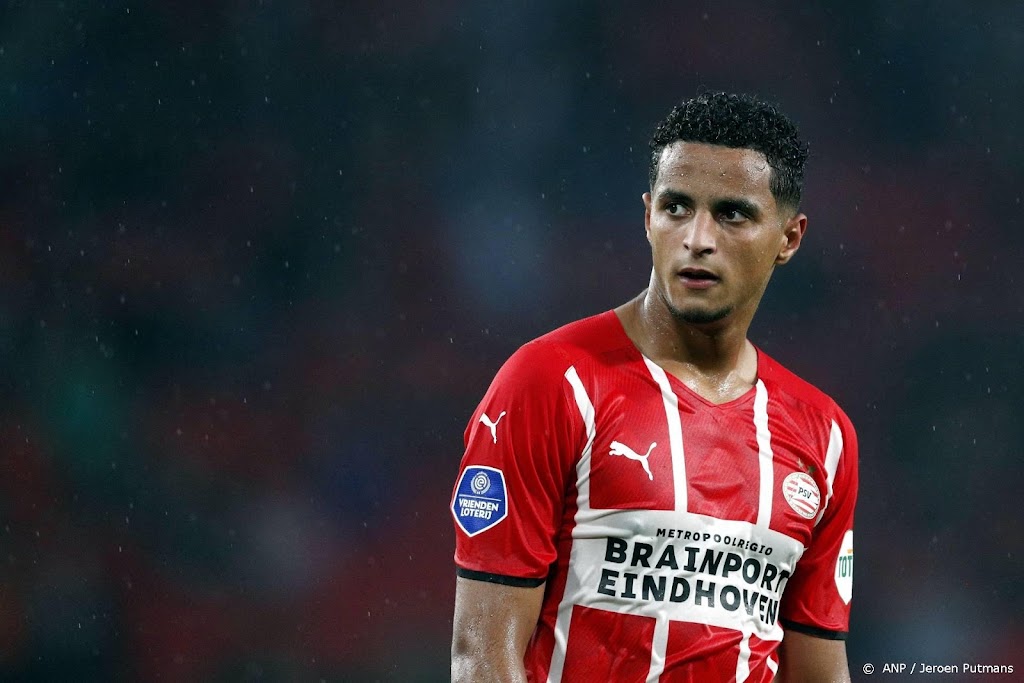 Directie PSV zet Ihattaren voor straf uit de selectie