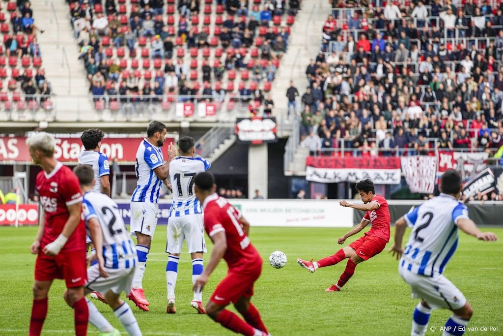 AZ verslaat Real Sociedad in vernieuwd stadion