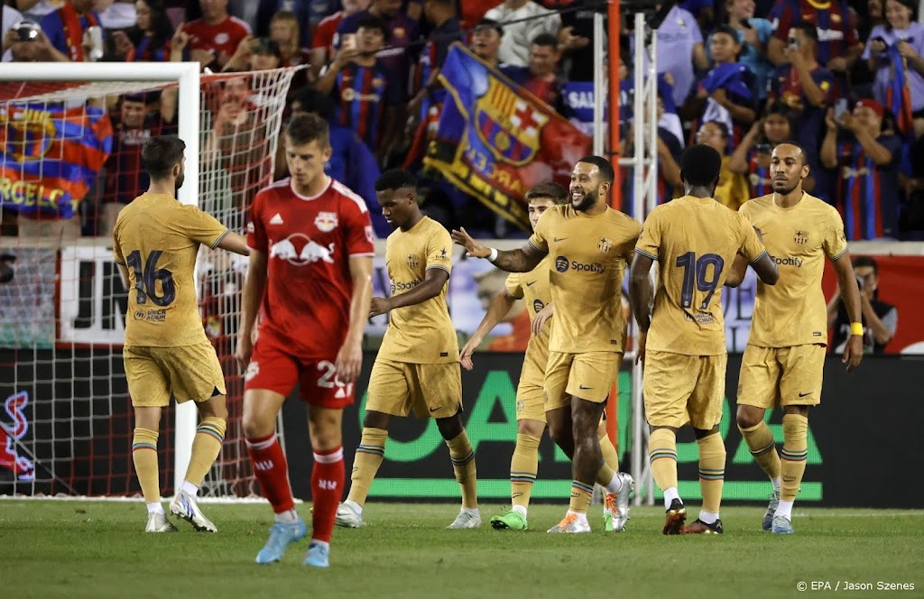 Depay scoort voor FC Barcelona bij zege op New York Red Bulls