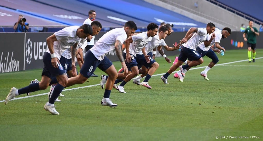 Mogelijk twee coronagevallen bij Paris Saint-Germain
