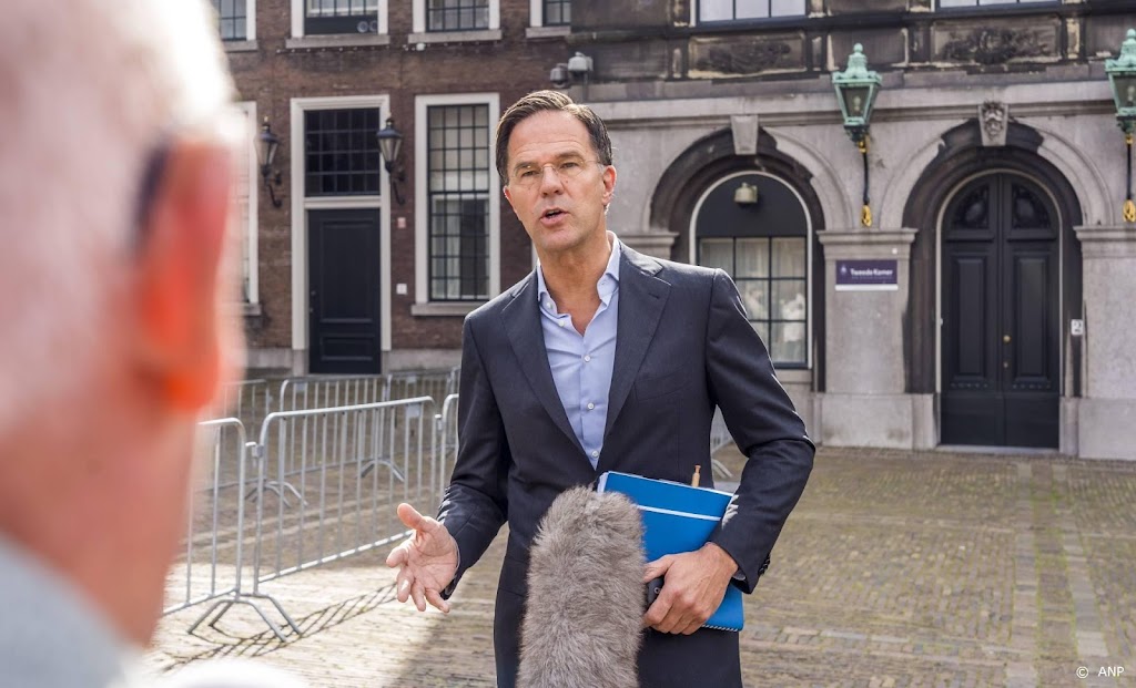 Rutte en Hoekstra: vijfpartijencoalitie ligt niet voor de hand