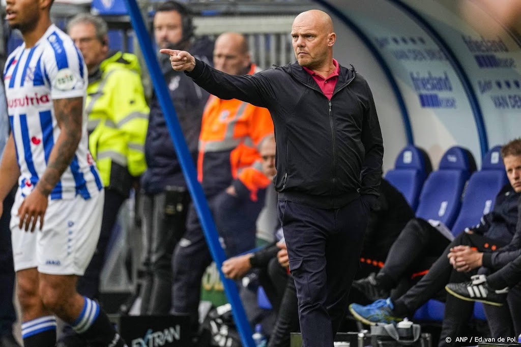 Heerenveen huurt Deense middenvelder Madsen en bedingt koopoptie