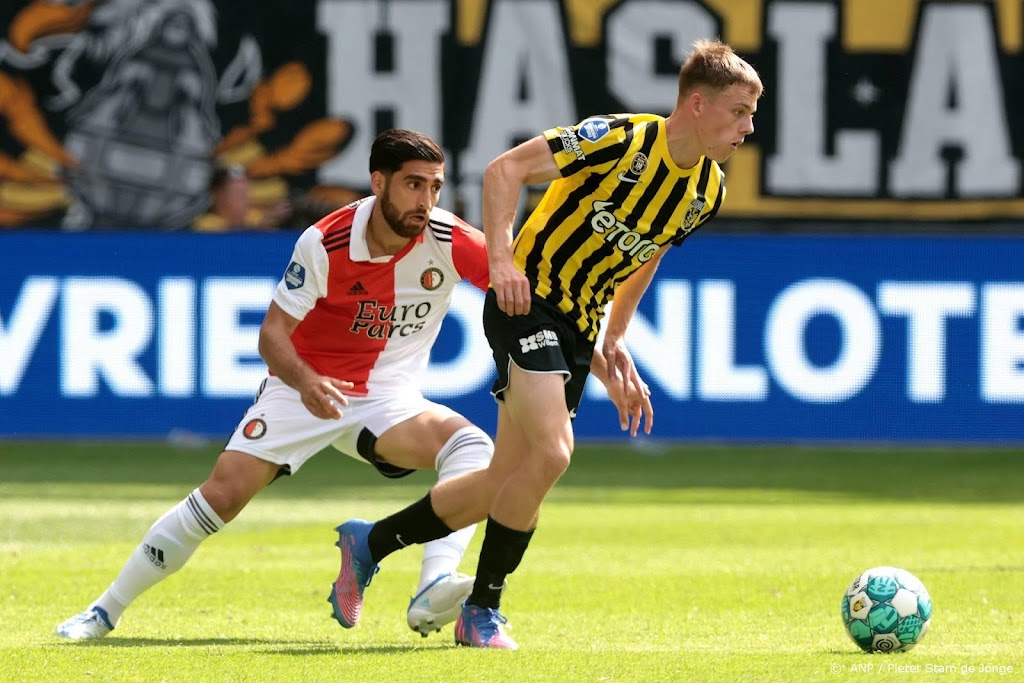 Vitesse verhuurt middenvelder Huisman aan VVV Venlo