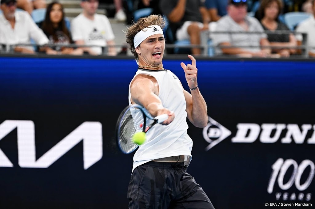 Tennisser Zverev verliest bij rentree na lang blessureleed