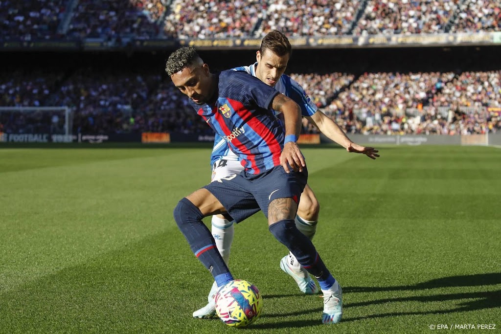 Barça komt tegen stadgenoot Espanyol niet verder dan gelijkspel