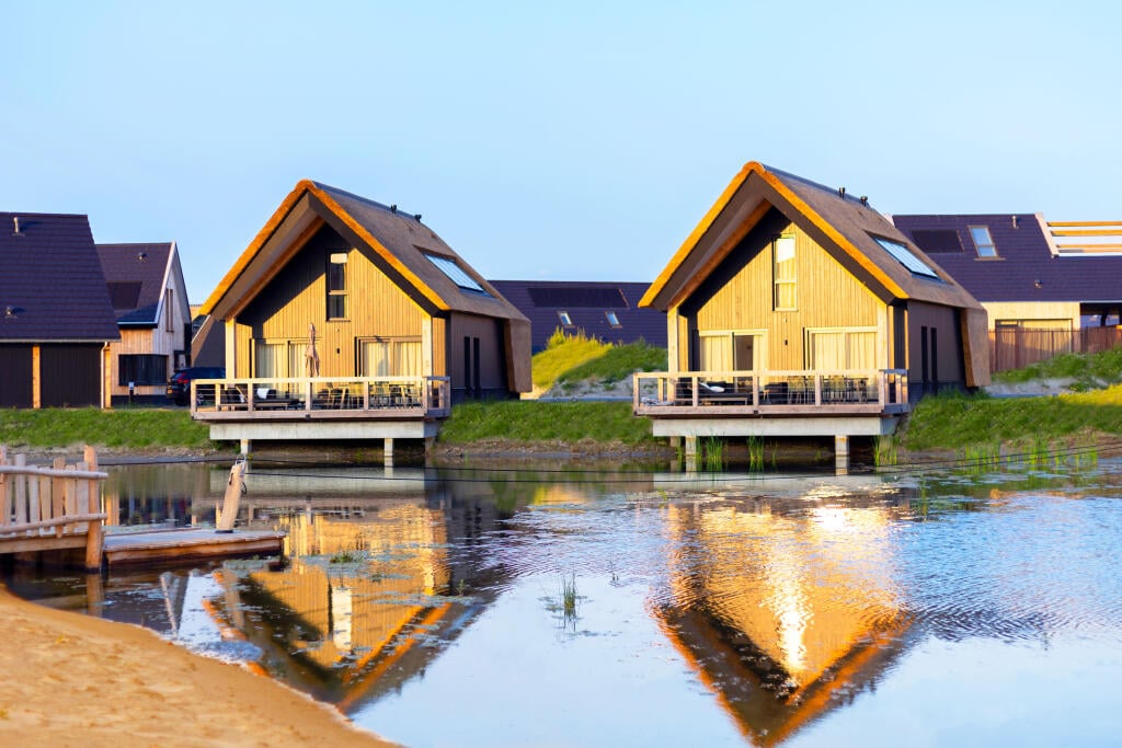  Dormio opent luxe resort in Nieuwvliet-Bad
