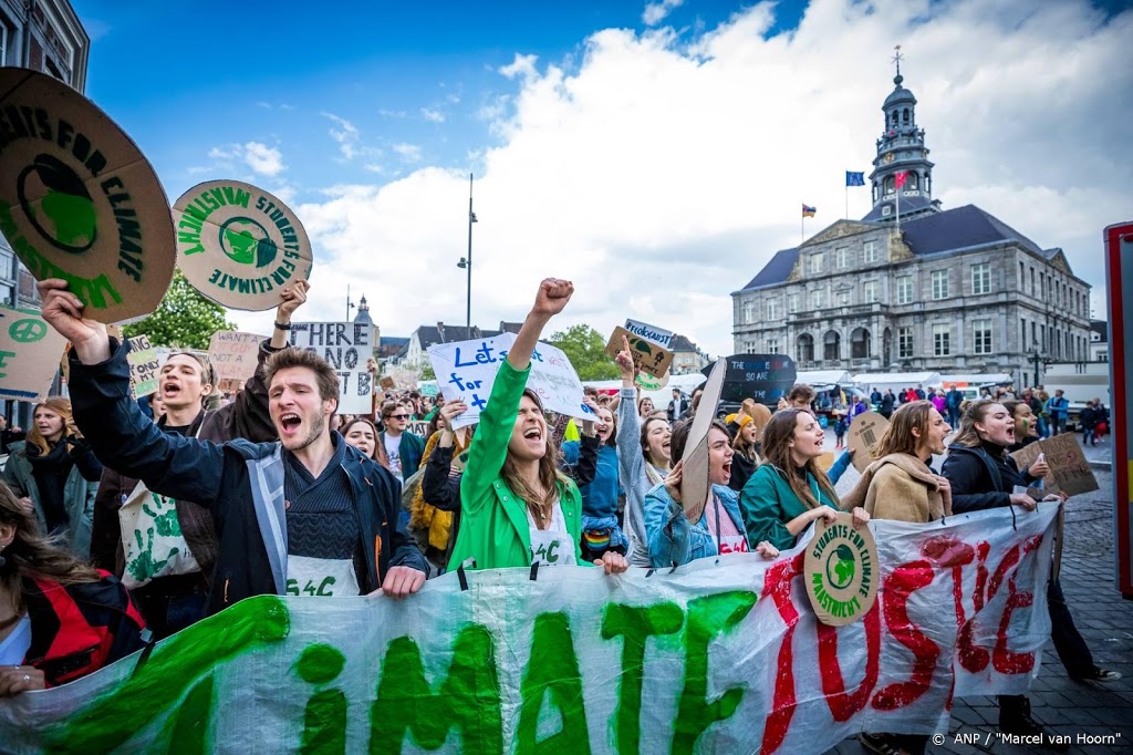 'Investeringen fossiele brandstof ondersteunt'