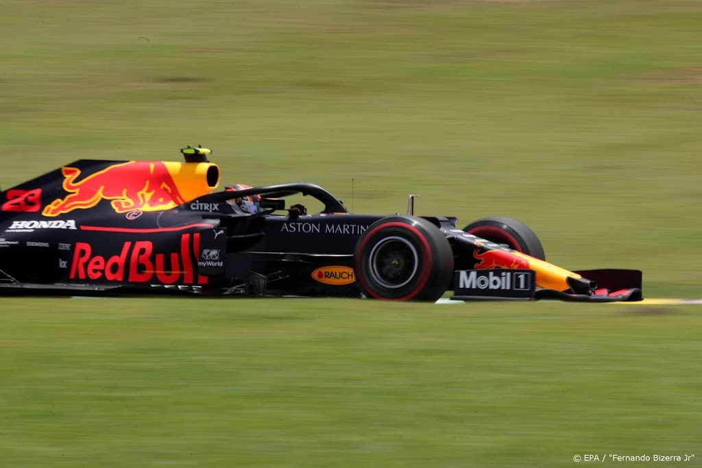 Indrukwekkende zege Verstappen in Brazilië