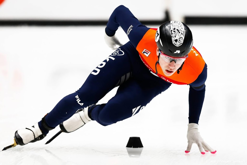 Shorttracker Brunsmann langdurig uitgeschakeld
