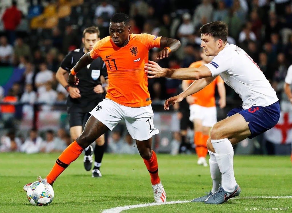 Koeman: Promes is optie als rechtsback