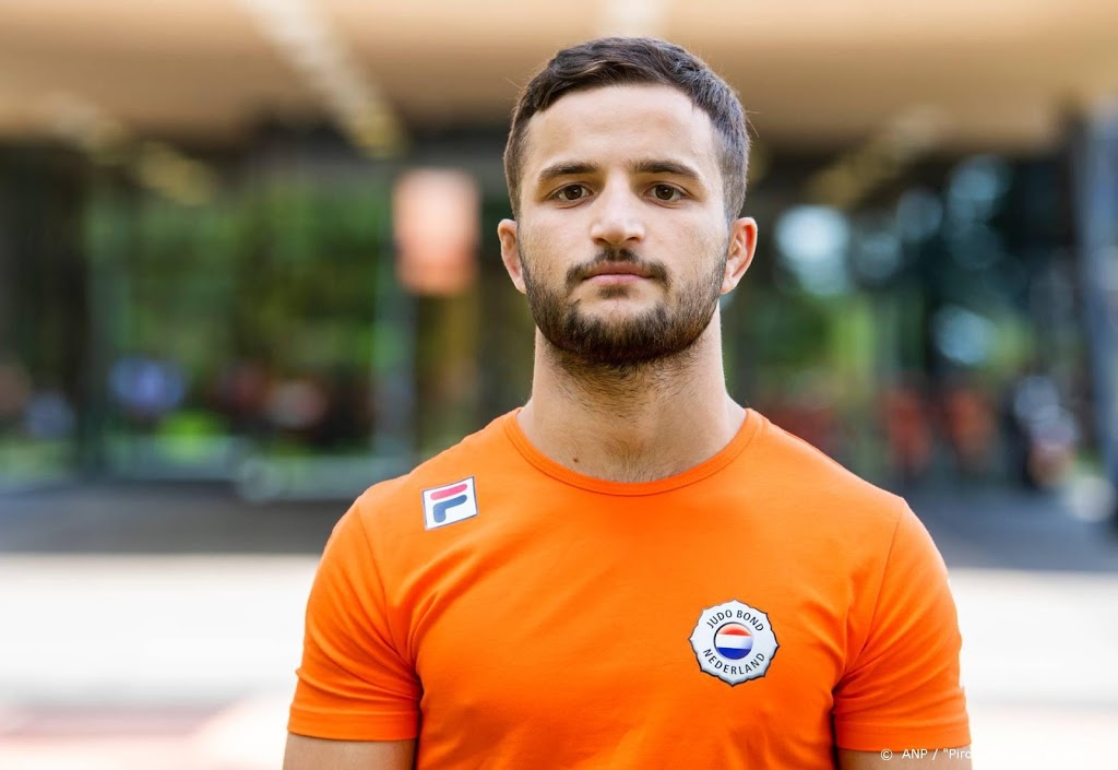 Judoka Tsjakadoea naast het podium in Osaka