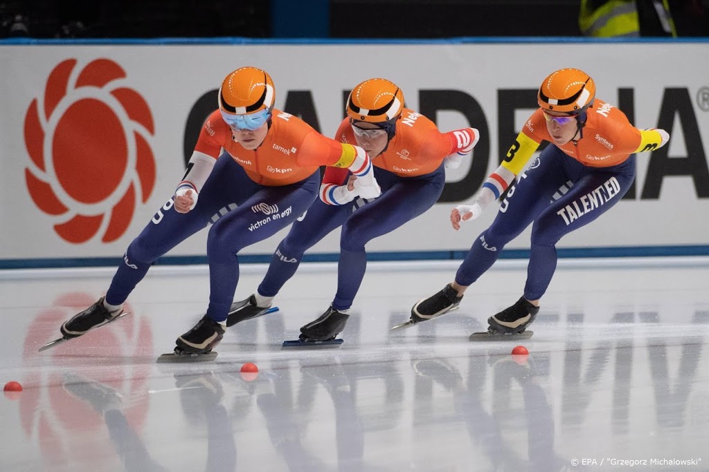 Zilver voor schaatssters op teamsprint