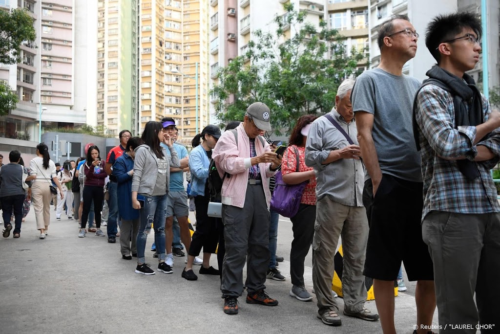 Vroeg druk bij lokale verkiezingen Hongkong