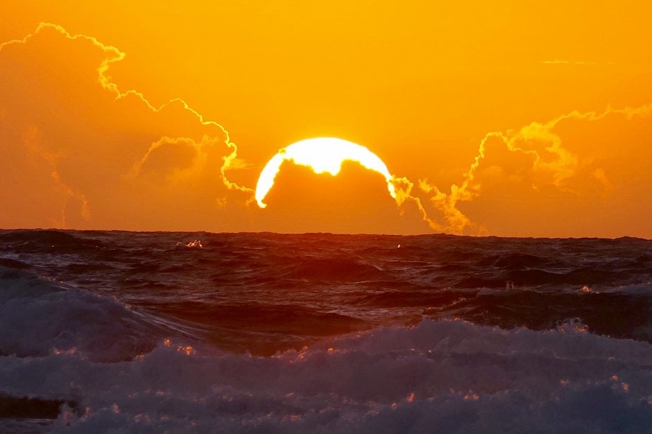De Zon Komt Op In Het Zon komt op. | ZeelandNet Foto