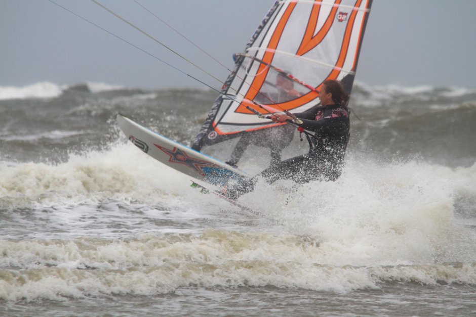 windsurfer vs. kitesurfer Foto