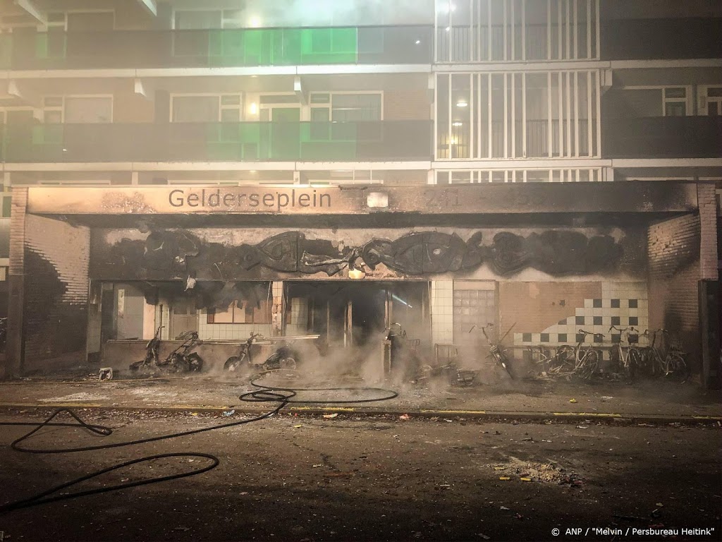 Fatale flatbrand Arnhem mogelijk veroorzaakt door vuurwerk