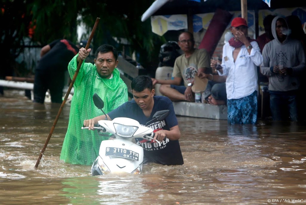 Doden door overstromingen in Jakarta