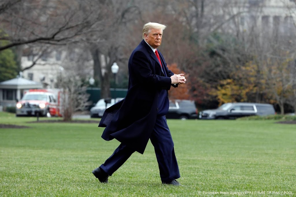 President Trump verlengt immigratiestop tot 31 maart 