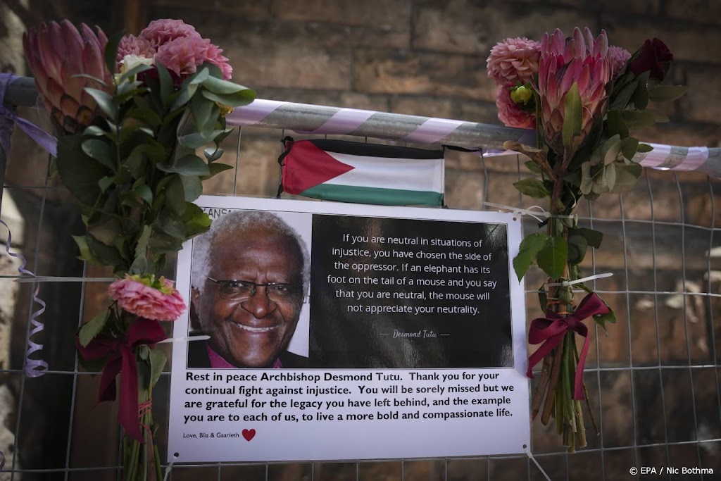 Desmond Tutu gecremeerd en bijgezet in St. George's kathedraal