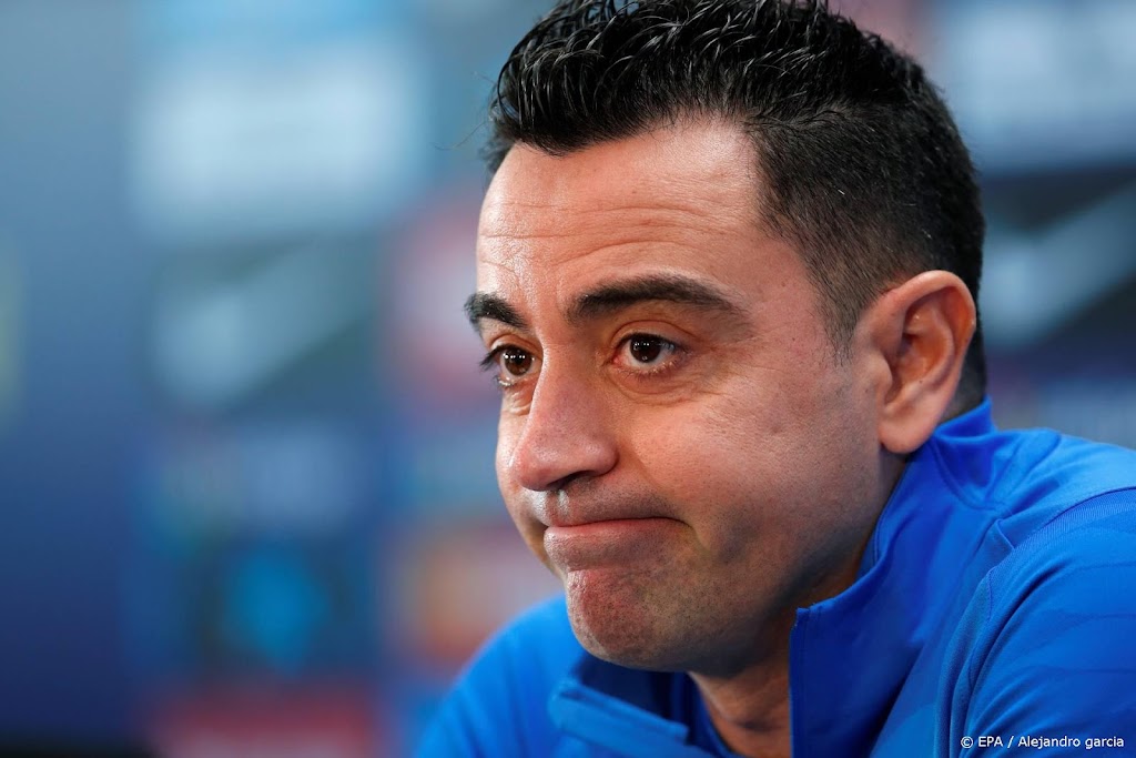 Coach Xavi: belachelijk dat Barcelona zondag moet voetballen 