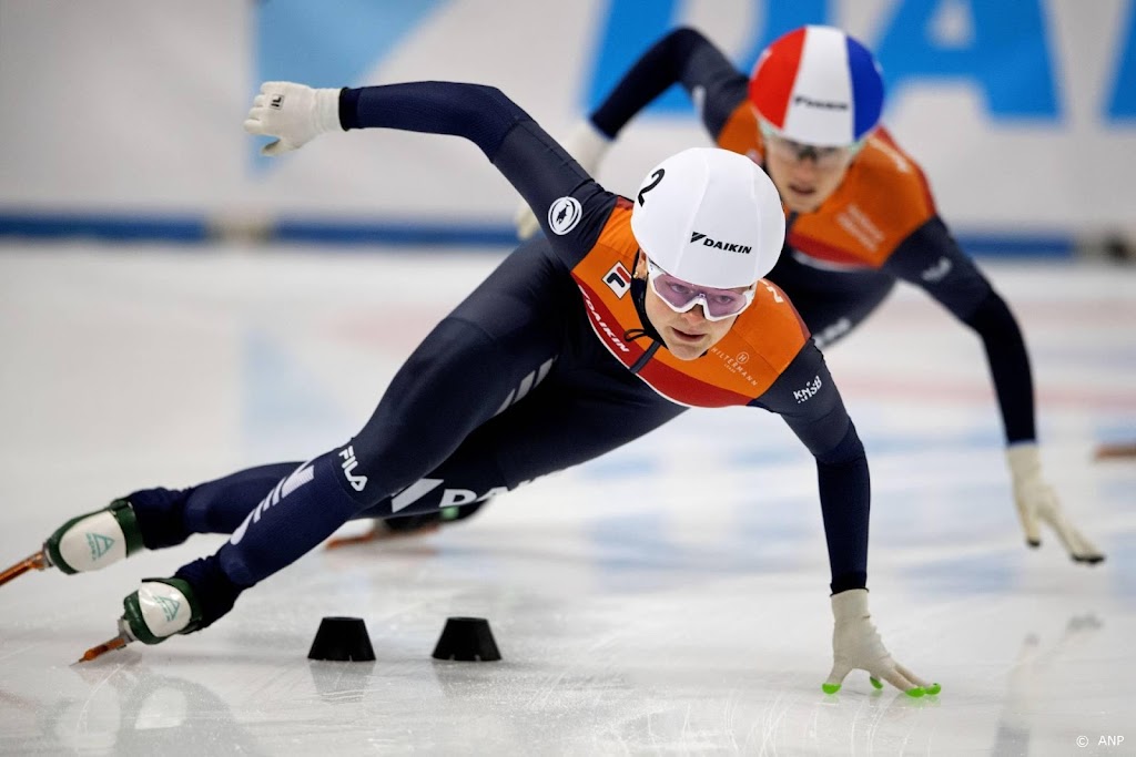 Shorttrackers Van 't Wout en Velzeboer pakken alle titels op NK  