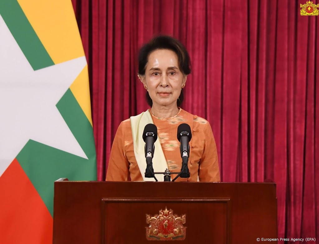Leider Suu Kyi van Myanmar opgepakt 