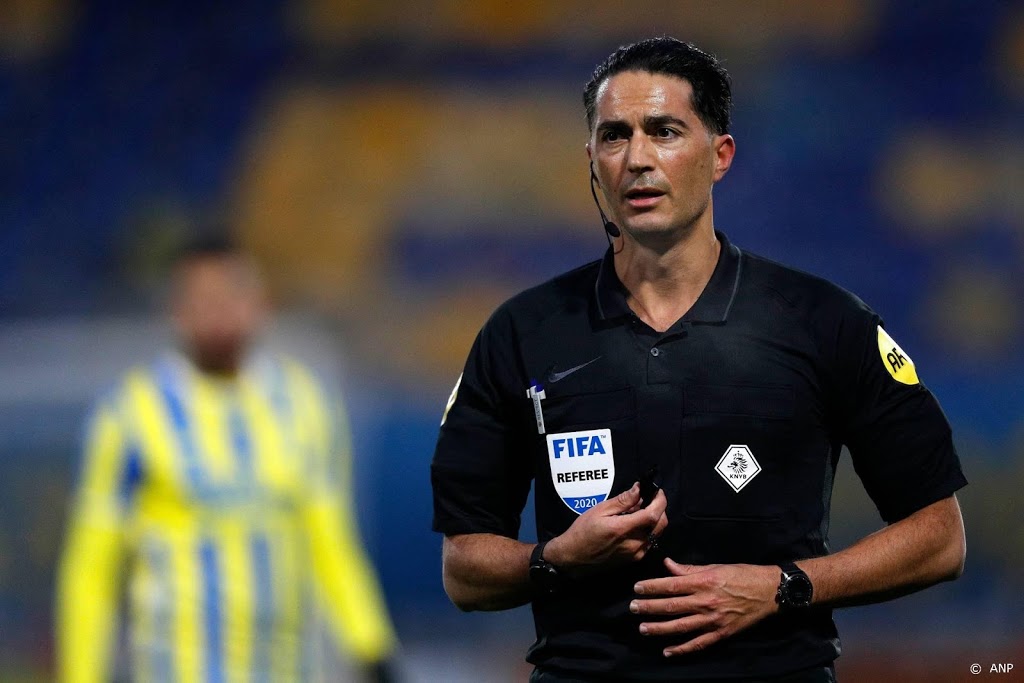 Scheidsrechter Gözübüyük leidt topper in beker tussen Ajax en PSV